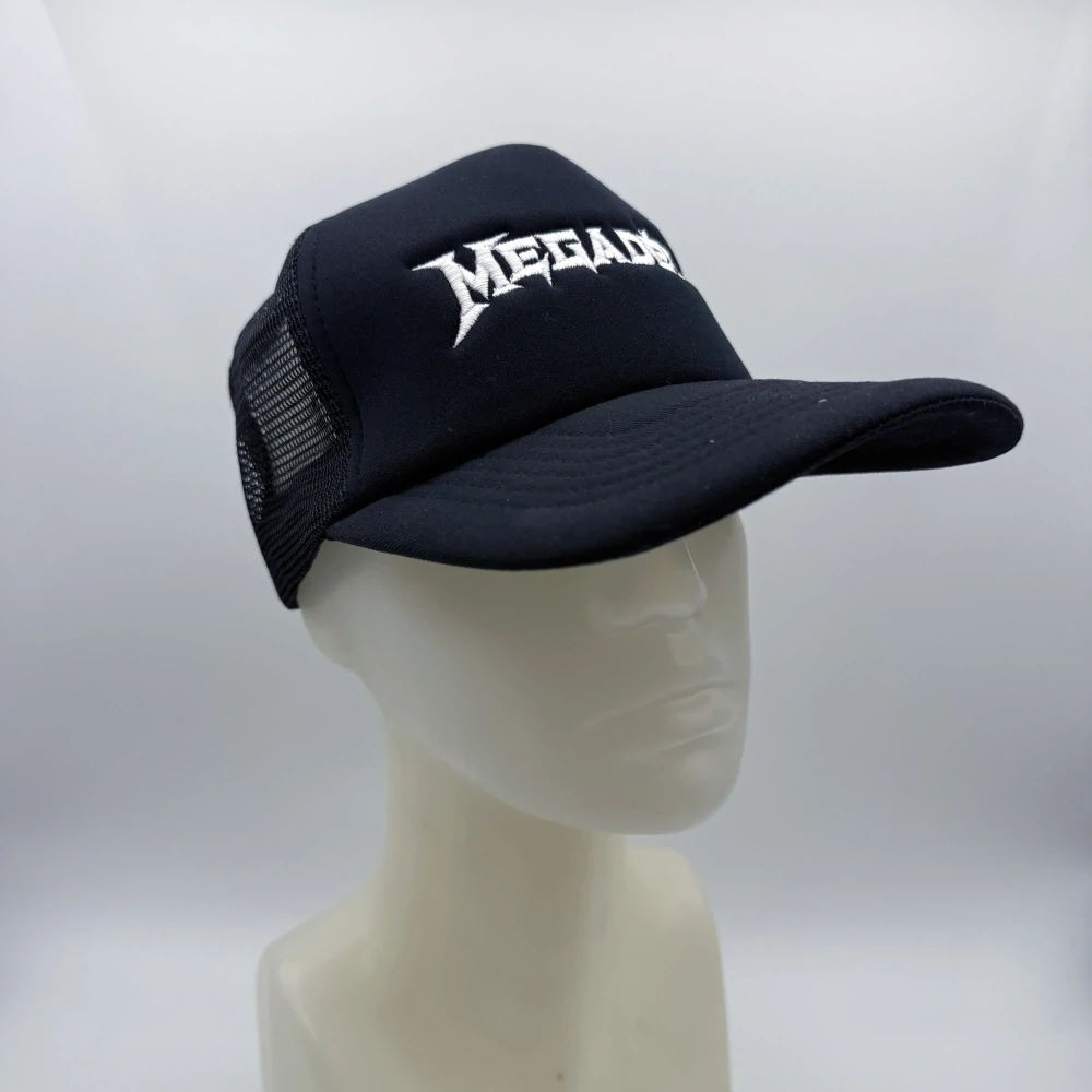 Čepice unisex Megaděda – bílá výšivka